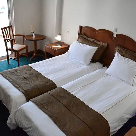 Glarentza 3* Kastro-Kyllini