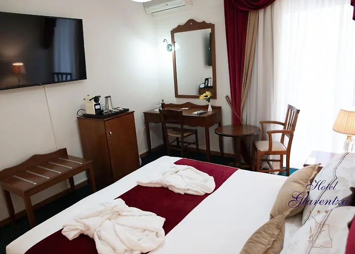 Hotel Glarentza