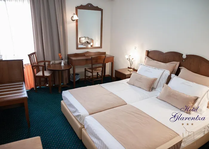 Glarentza Hotel 3*