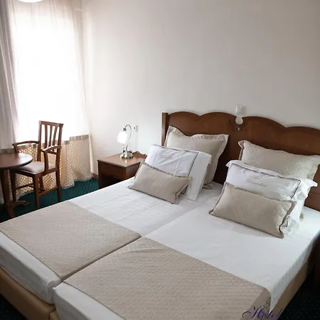 Glarentza 3*