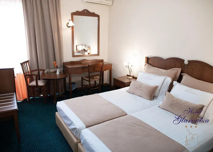 Hotel Glarentza